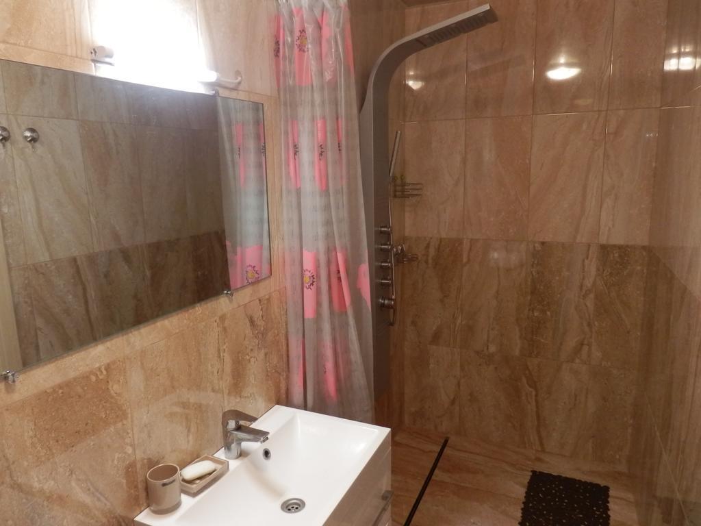 Linai Apartment Nida Cameră foto